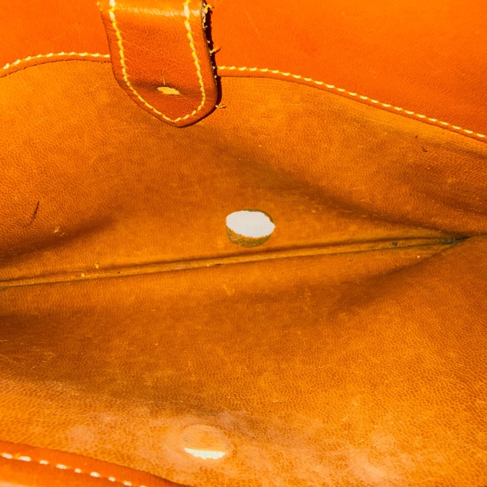 Dooney Vintage Black and Brown Leather Bag - Picture 9 of 10